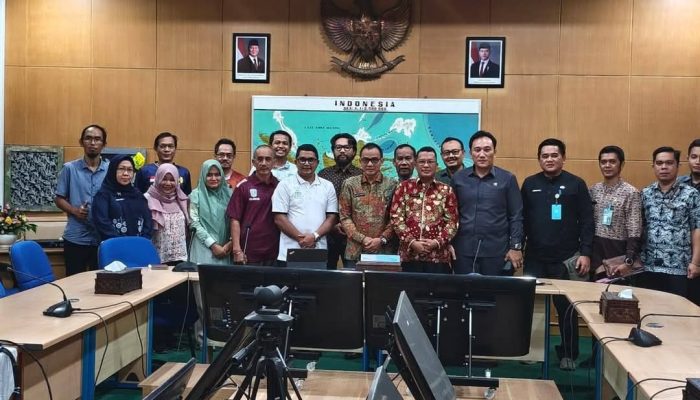 Edi Nasapta Bahas Solusi Kemerosotan Ekonomi Bersama Pemkab Belitung