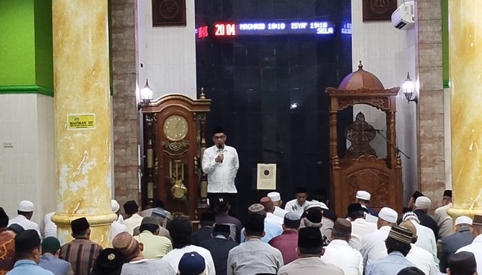 Sekda Kota Pangkalpinang Hadiri Safari Ramadan 1446 H di Masjid Al – Ittifaq Selindung