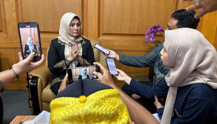 Makna Hari Pendidikan Nasional Bagi Wagub Hellyana: Mari Bergerak Bersama Majukan Pendidikan