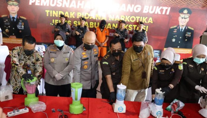 Polda Babel Musnahkan Sabu dan Ekstasi Senilai 6,41 Miliar Rupiah