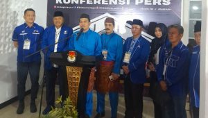 Naziarto-Usnen Resmi Daftar di Hari Terakhir, Lengkapi Peta Persaingan Pilkada Bangka 2025