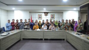 Gubernur Hidayat Jamin Dukungan Hukum bagi Sekolah Penerima DAK