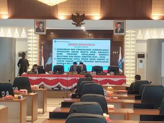 Wakil Ketua DPRD Babel, Beliadi, Pimpin Rapat Paripurna Peresmian PAW dan Penyampaian Hasil Reses Masa Sidang III Tahun 2025