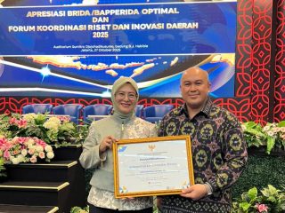 BRIN Anugerahi Pangkalpinang Penghargaan BRIDA/BAPPERIDA Optimal 2025 Berkat Solusi Inovatif Kelola Sampah