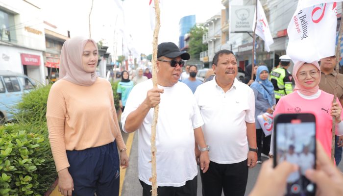 Gubernur Hidayat Bersama Ketua TP PKK Noni Gelorakan Semangat HUT ke-25 Babel