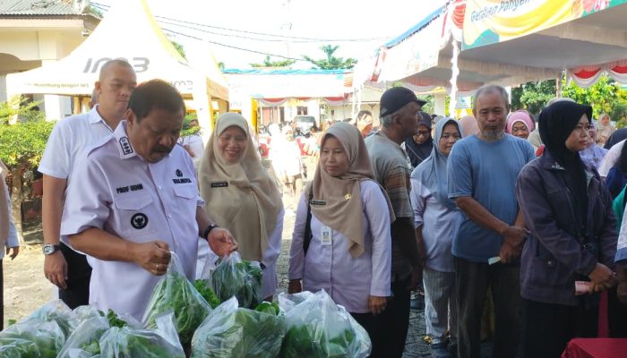 Wali Kota Pangkalpinang Hadiri Gerakan Pangan Murah di Kecamatan Gabek