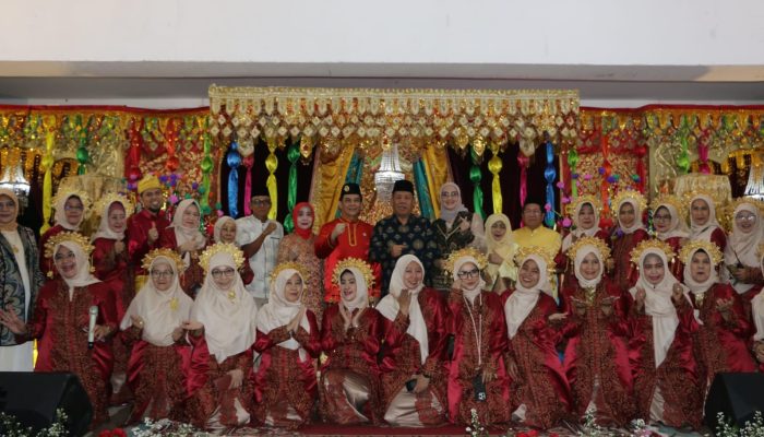 Lestarikan Tradisi, Gubernur Hidayat Arsani Hadiri Halalbihalal dan Festival Bedulang IKMB