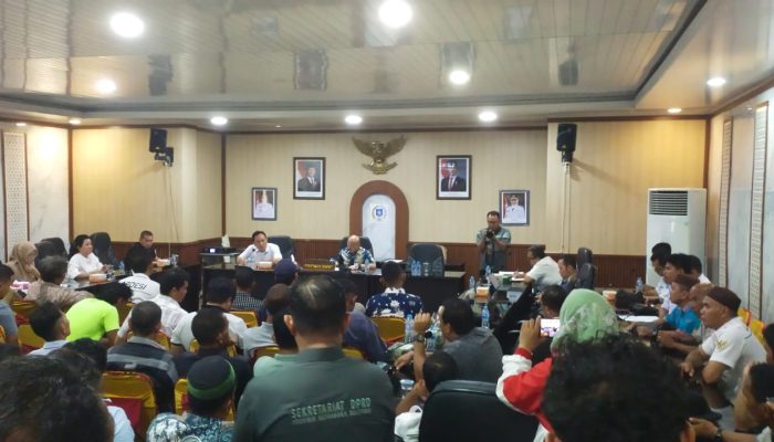 DPRD Babel Kawal Tuntutan Masyarakat Delapan Desa terhadap PT Gunung Maras Lestari