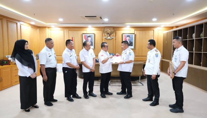 Gubernur Hidayat Arsani Terima Penghargaan Indeks Reformasi Hukum Predikat AA (Istimewa) dari Kementerian Hukum