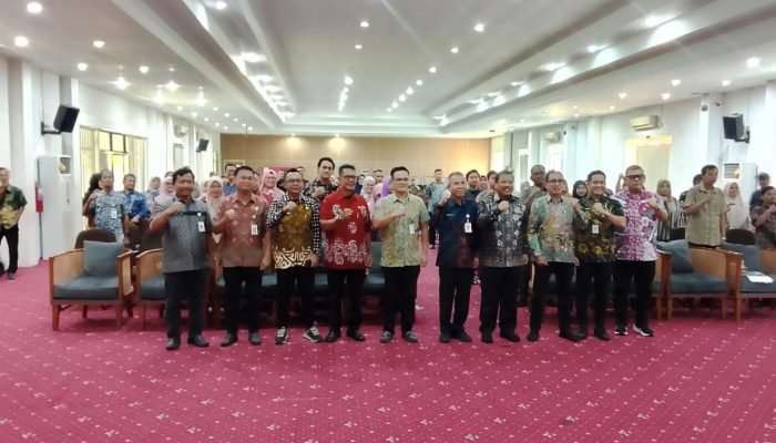 Perkuat Kualitas Pelayanan Publik, Wali Kota Pangkalpinang Tekankan Pentingnya Evaluasi Berkelanjutan dan Keterbukaan Terhadap Kritik