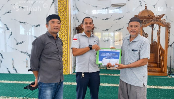 PT TIMAH Salurkan Bantuan Untuk Masjid Baiturrahman di Bangka Barat, Wujud Dukungan Bagi Aktivitas Keagamaan